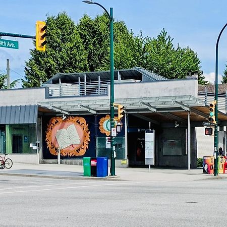 2Br 1.5Ba Full Kitchen Private Guest House - Free Parking - Central Location Vancouver Exterior foto