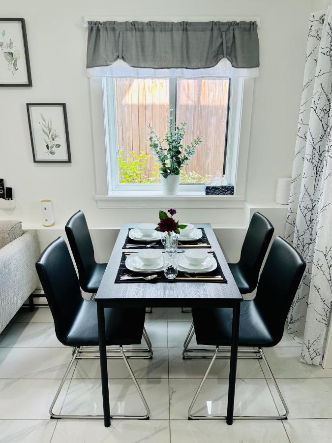 2Br 1.5Ba Full Kitchen Private Guest House - Free Parking - Central Location Vancouver Exterior foto