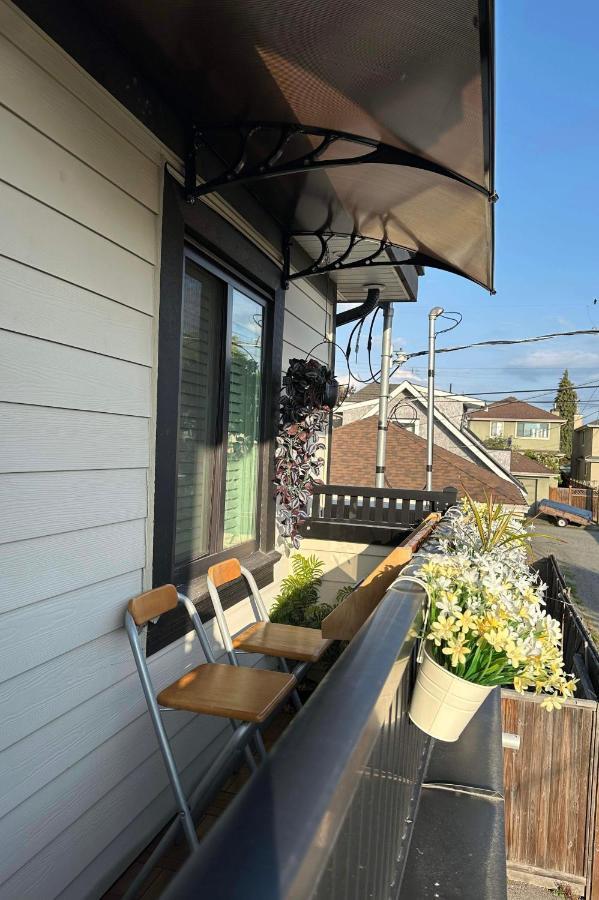 2Br 1.5Ba Full Kitchen Private Guest House - Free Parking - Central Location Vancouver Exterior foto